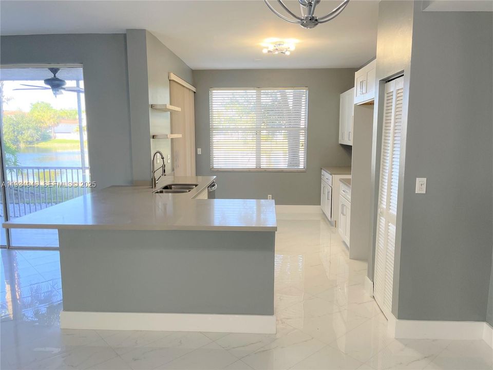 For Rent: $2,750 (2 beds, 2 baths, 1342 Square Feet)