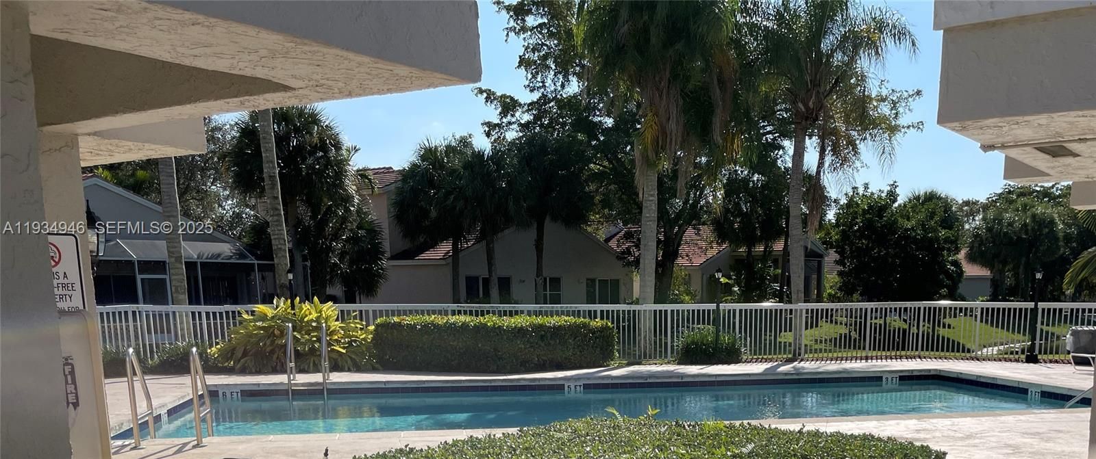 For Rent: $2,750 (2 beds, 2 baths, 1342 Square Feet)