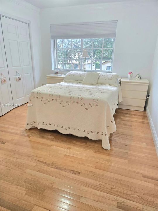 На продажу: $1,350,000 (5 спален, 3 ванн, 3767 Квадратных фут)