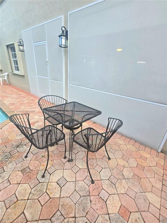 На продажу: $1,350,000 (5 спален, 3 ванн, 3767 Квадратных фут)