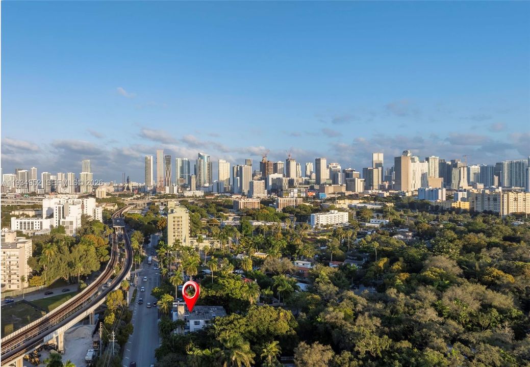 Недавно продано: $212,000 (1 спален, 1 ванн, 546 Квадратных фут)