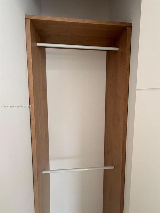 В аренду: $2,500 (2 спален, 1 ванн, 735 Квадратных фут)