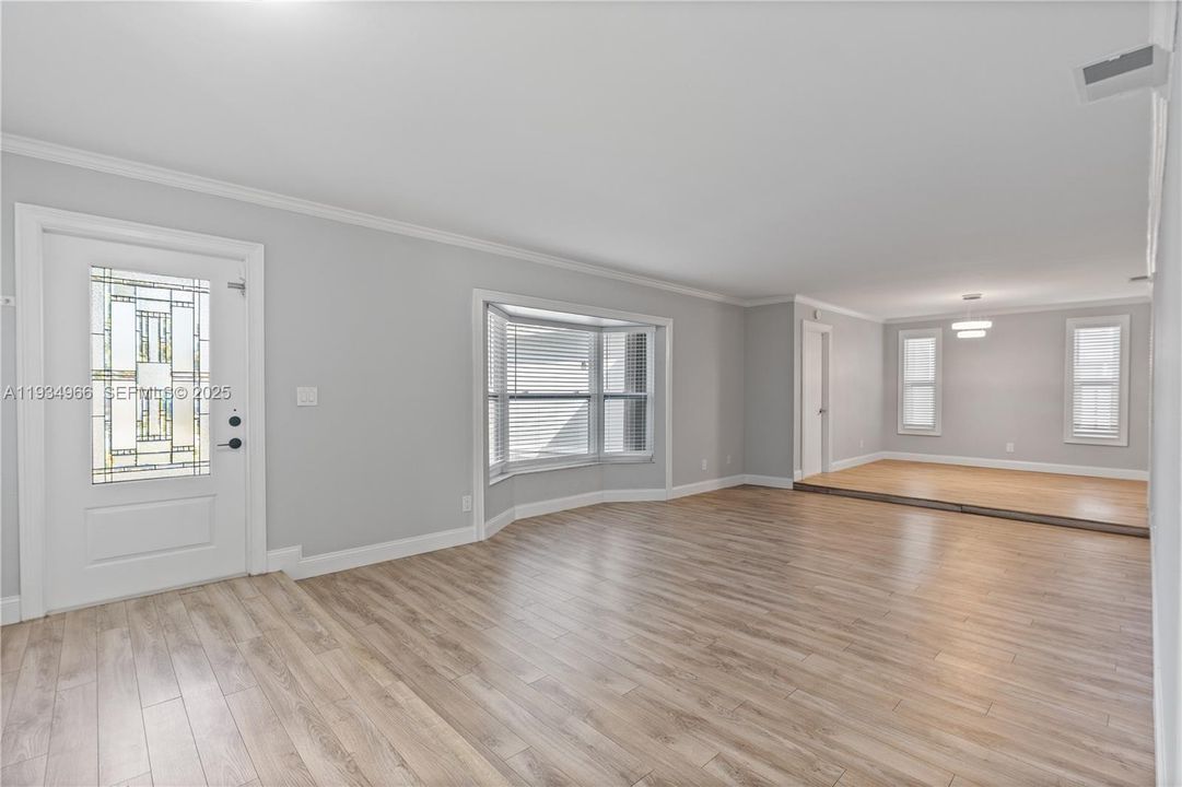 En Renta: $3,500 (3 camas, 2 baños, 1907 Pies cuadrados)