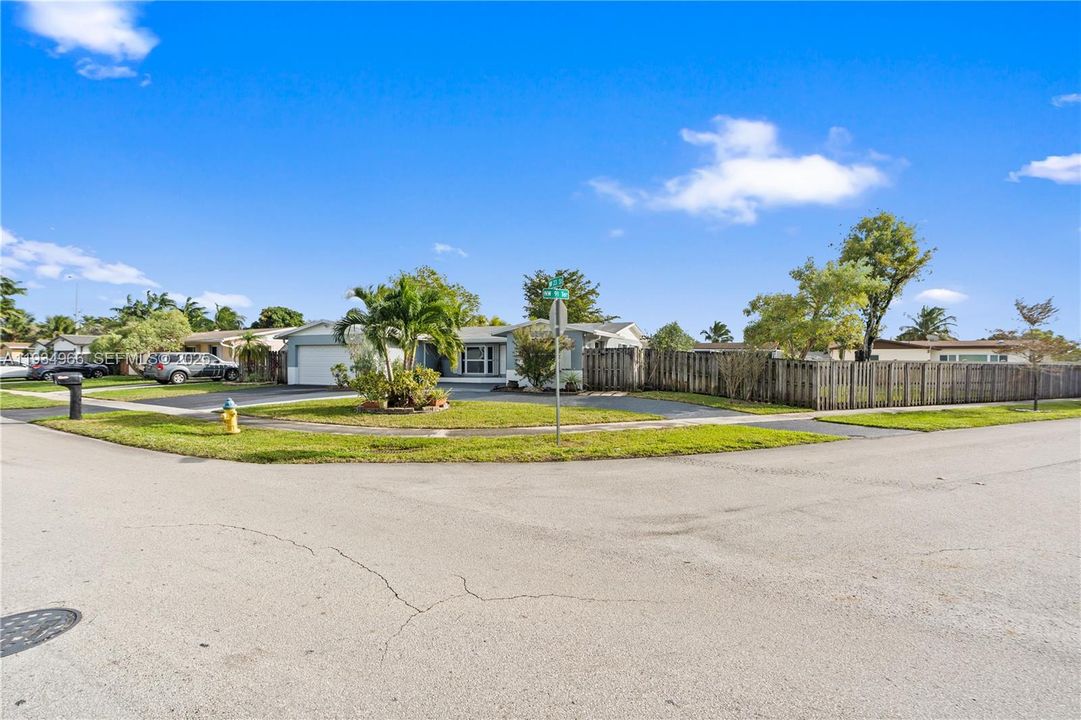 En Renta: $3,500 (3 camas, 2 baños, 1907 Pies cuadrados)