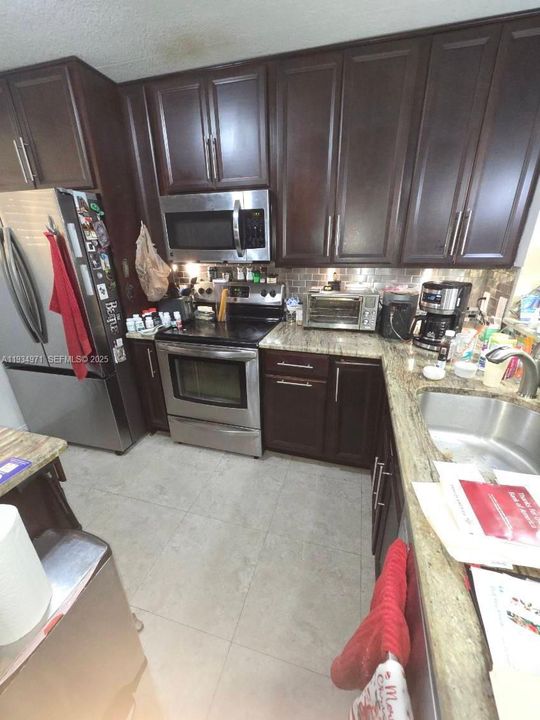 For Sale: $115,000 (2 beds, 2 baths, 1120 Square Feet)