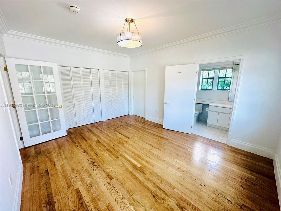 En Renta: $8,500 (3 camas, 3 baños, 2100 Pies cuadrados)