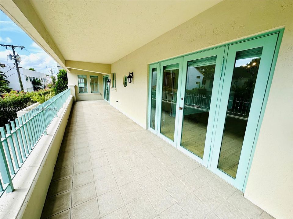 En Renta: $8,500 (3 camas, 3 baños, 2100 Pies cuadrados)