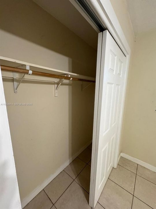 En Venta: $1,250,000 (0 camas, 0 baños, 3185 Pies cuadrados)