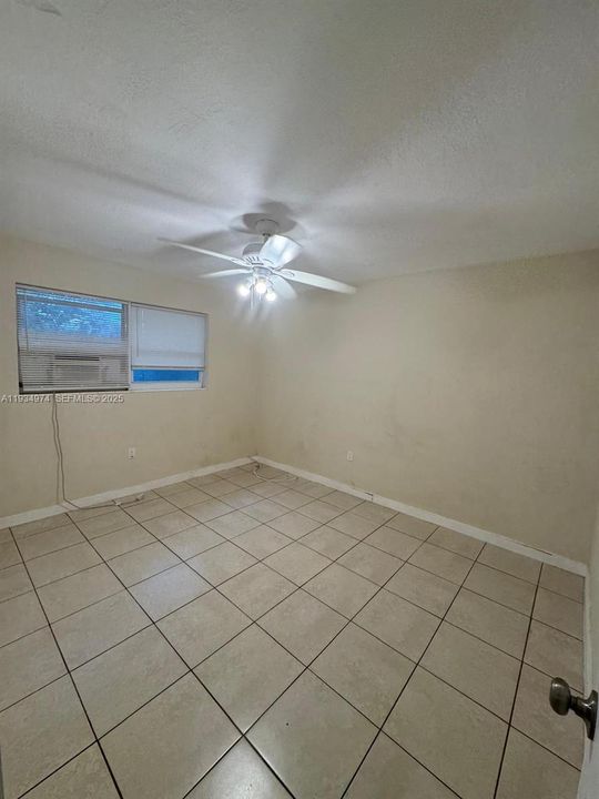 En Venta: $1,250,000 (0 camas, 0 baños, 3185 Pies cuadrados)