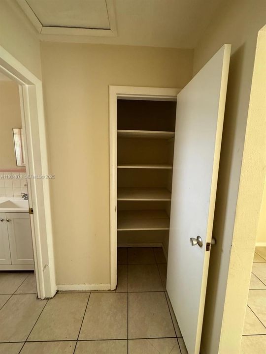 En Venta: $1,250,000 (0 camas, 0 baños, 3185 Pies cuadrados)