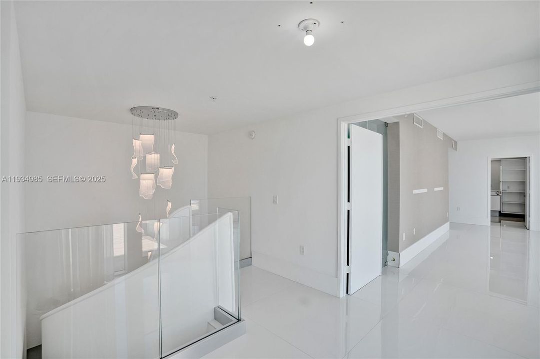 En Venta: $4,700,000 (4 camas, 4 baños, 4695 Pies cuadrados)