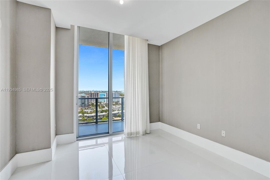 En Venta: $4,700,000 (4 camas, 4 baños, 4695 Pies cuadrados)