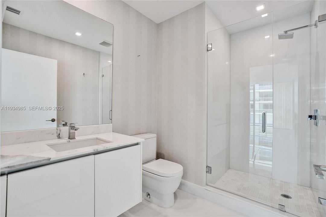 En Venta: $4,700,000 (4 camas, 4 baños, 4695 Pies cuadrados)