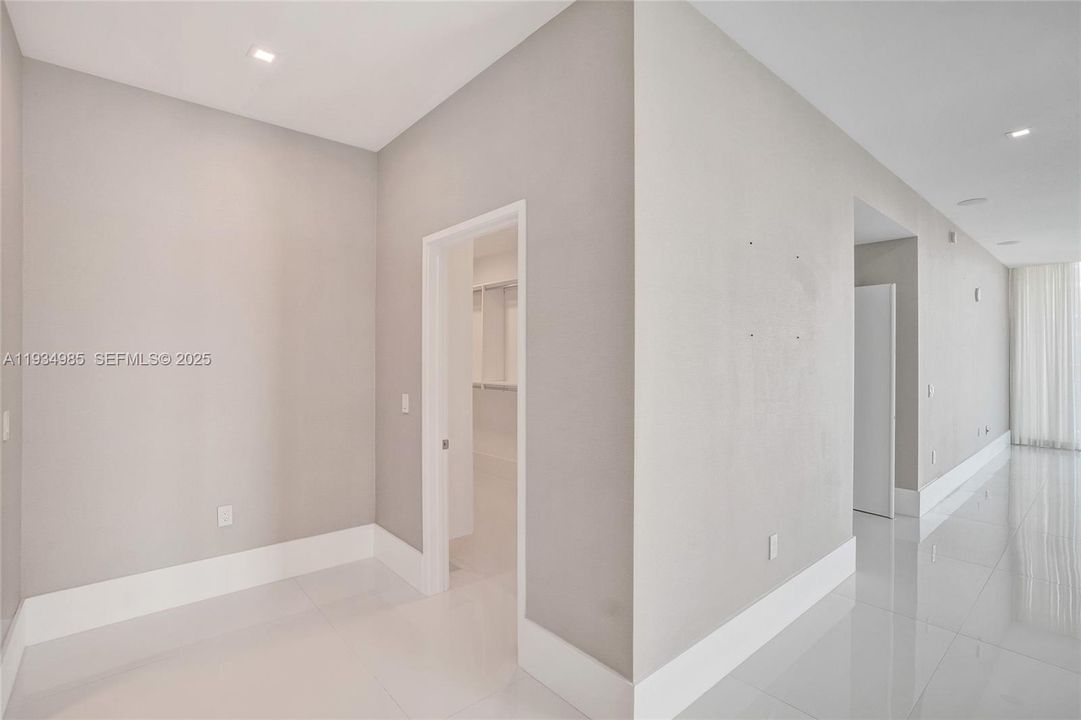 En Venta: $4,700,000 (4 camas, 4 baños, 4695 Pies cuadrados)