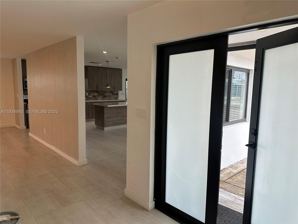 В аренду: $4,150 (4 спален, 2 ванн, 2080 Квадратных фут)