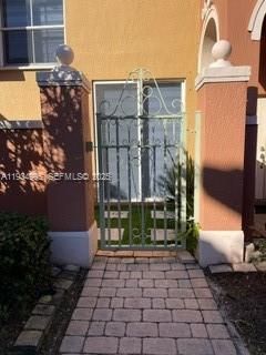 В аренду: $2,950 (3 спален, 2 ванн, 1396 Квадратных фут)