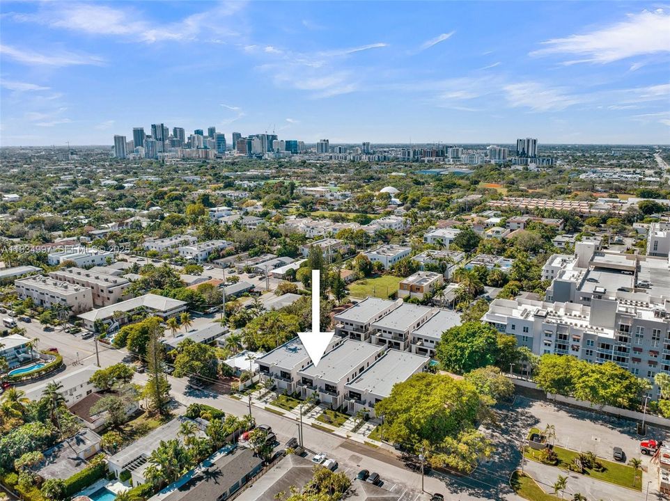 For Rent: $9,250 (3 beds, 3 baths, 0 Square Feet)