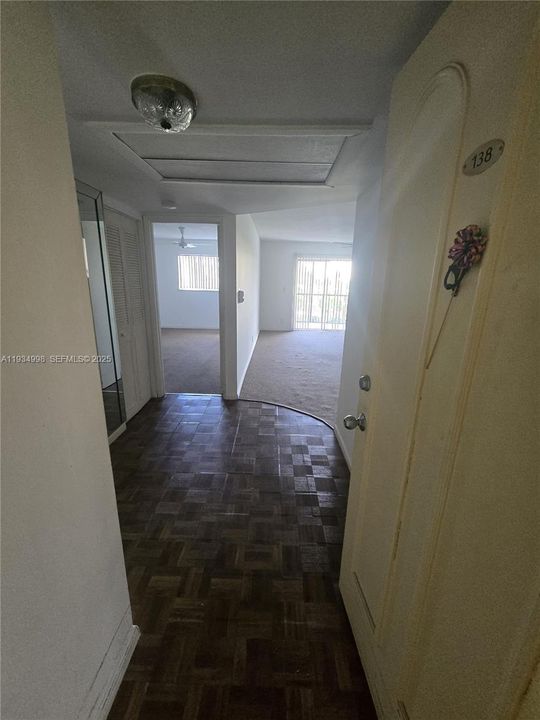 На продажу: $109,000 (1 спален, 1 ванн, 675 Квадратных фут)