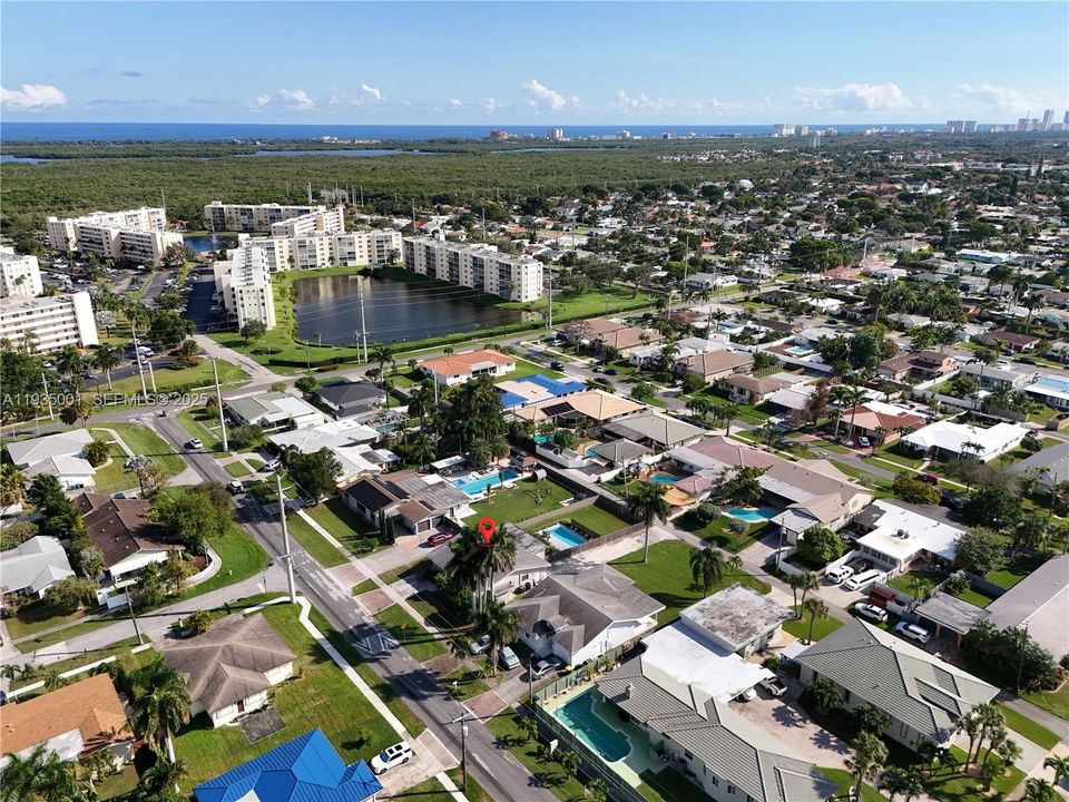 For Rent: $5,900 (4 beds, 2 baths, 1659 Square Feet)