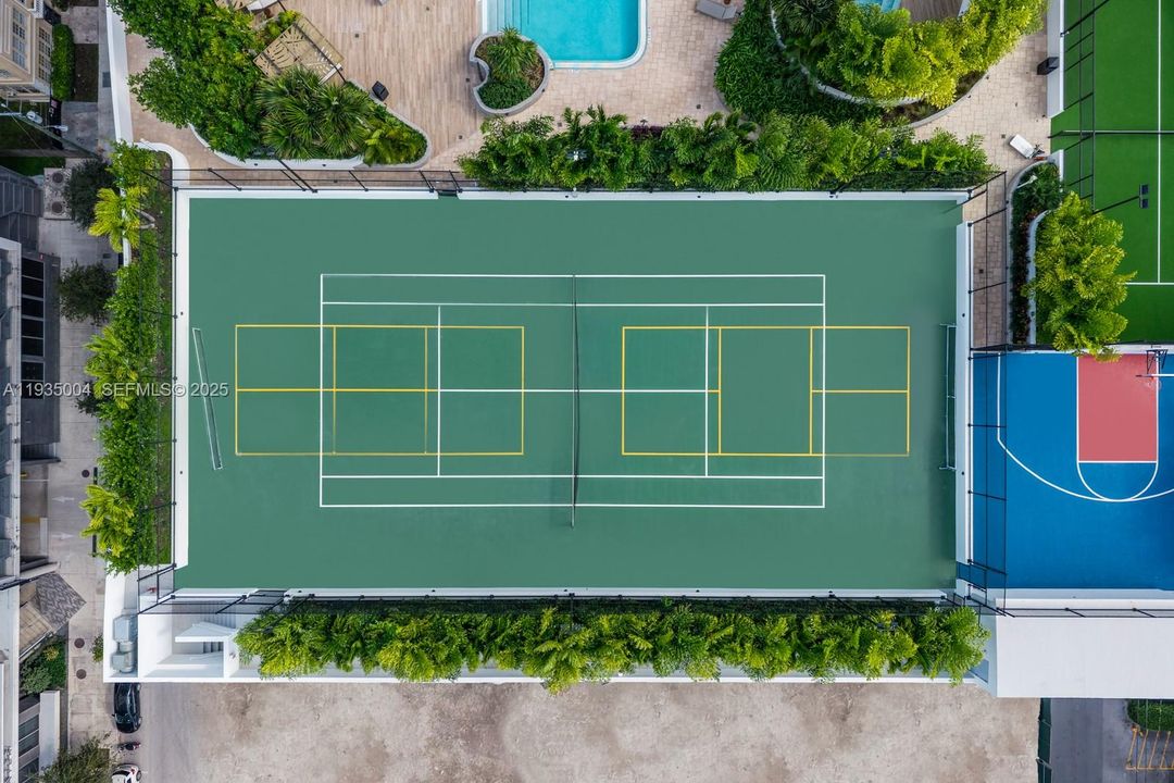 待售: $3,980,000 (4 贝兹, 5 浴室, 2895 平方英尺)