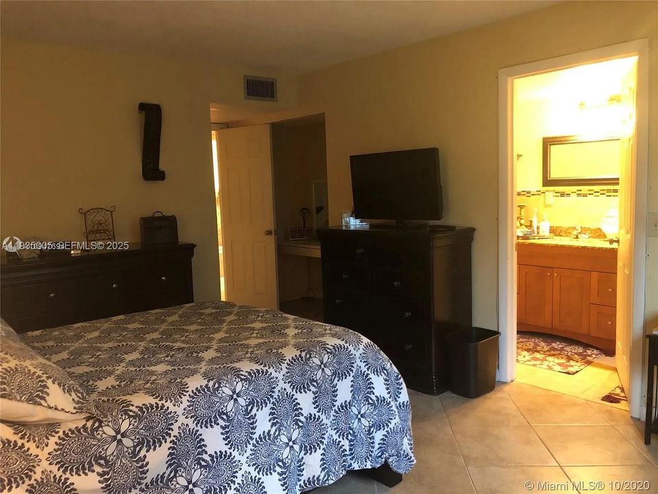 En Renta: $2,400 (2 camas, 2 baños, 1050 Pies cuadrados)