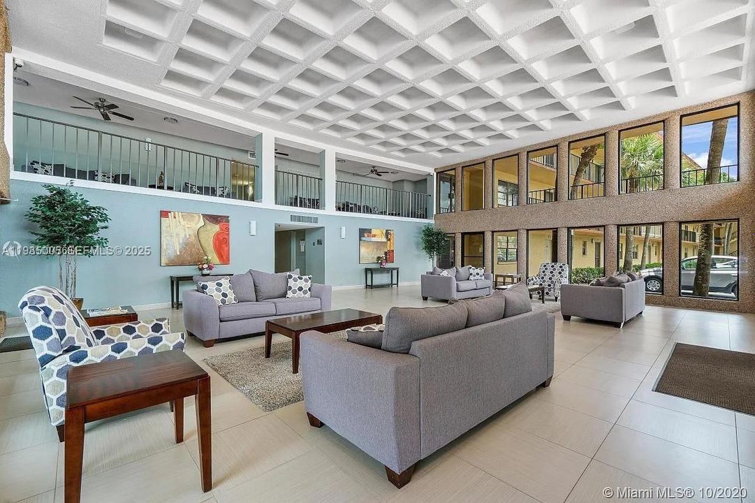 En Renta: $2,400 (2 camas, 2 baños, 1050 Pies cuadrados)