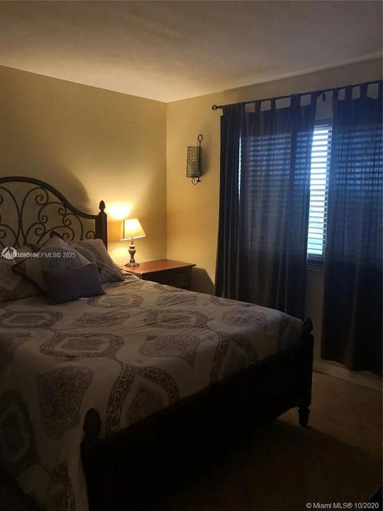 En Renta: $2,400 (2 camas, 2 baños, 1050 Pies cuadrados)