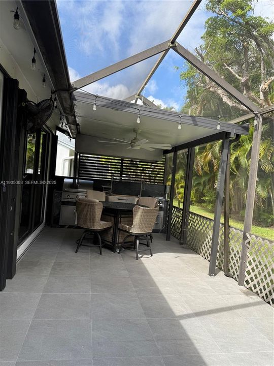 For Rent: $4,000 (3 beds, 2 baths, 1793 Square Feet)