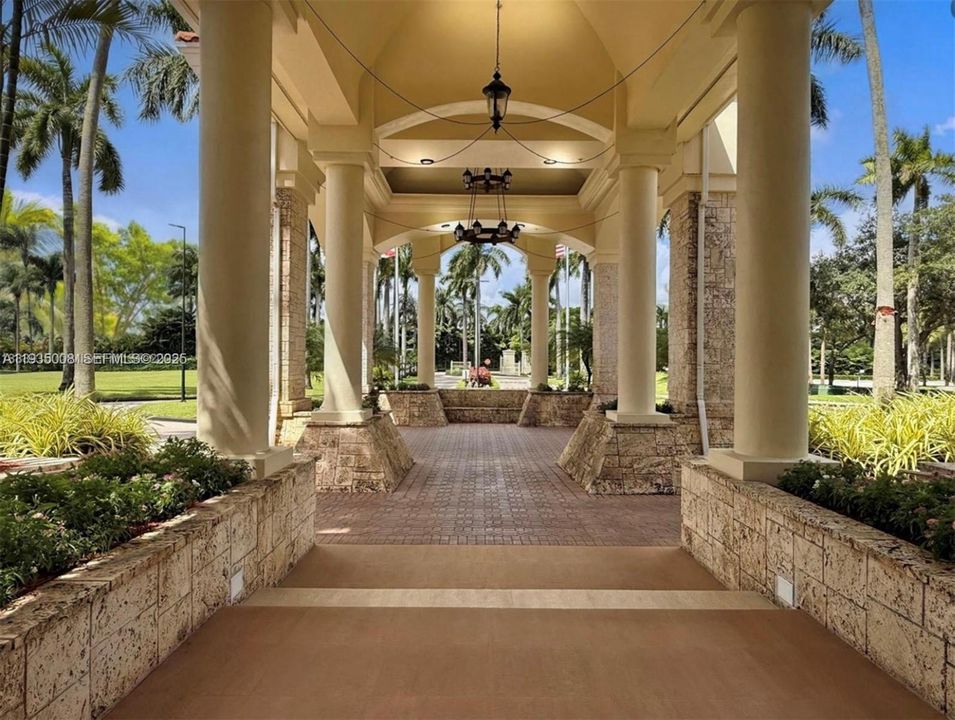 For Rent: $4,000 (3 beds, 2 baths, 1793 Square Feet)