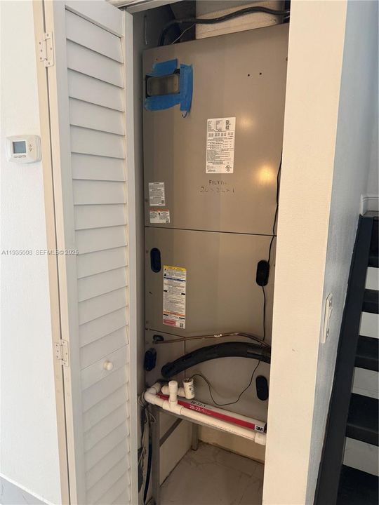 For Rent: $4,000 (3 beds, 2 baths, 1793 Square Feet)