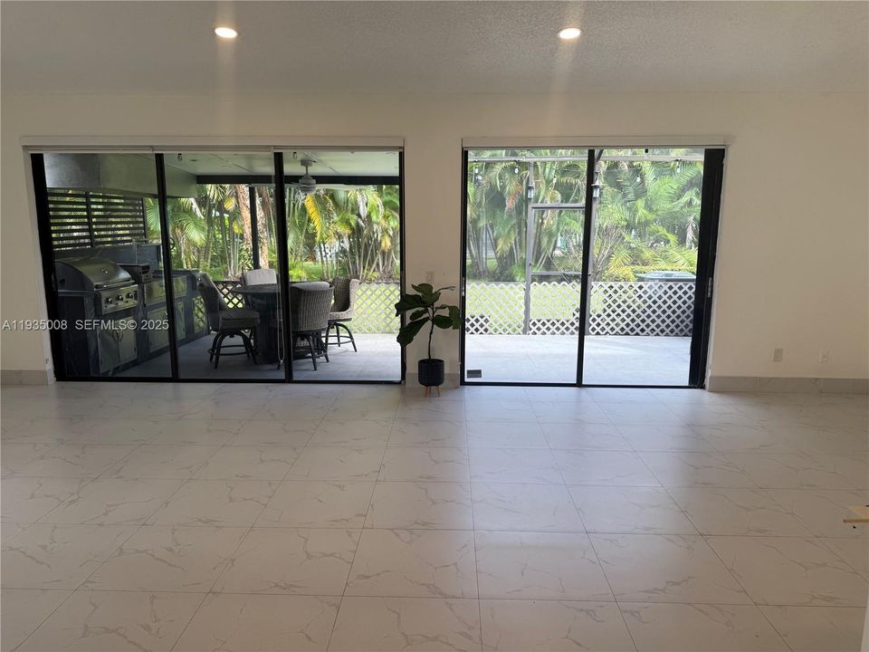 For Rent: $4,000 (3 beds, 2 baths, 1793 Square Feet)