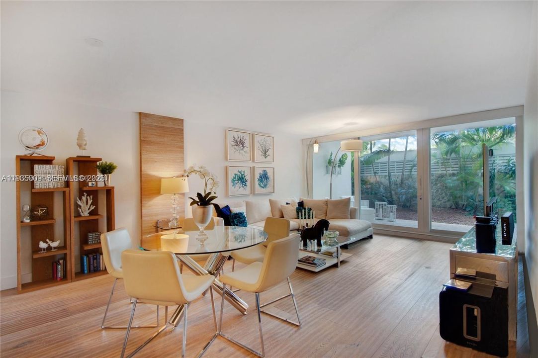 For Rent: $5,900 (2 beds, 2 baths, 1260 Square Feet)