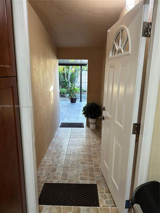 待售: $565,000 (3 贝兹, 1 浴室, 1520 平方英尺)