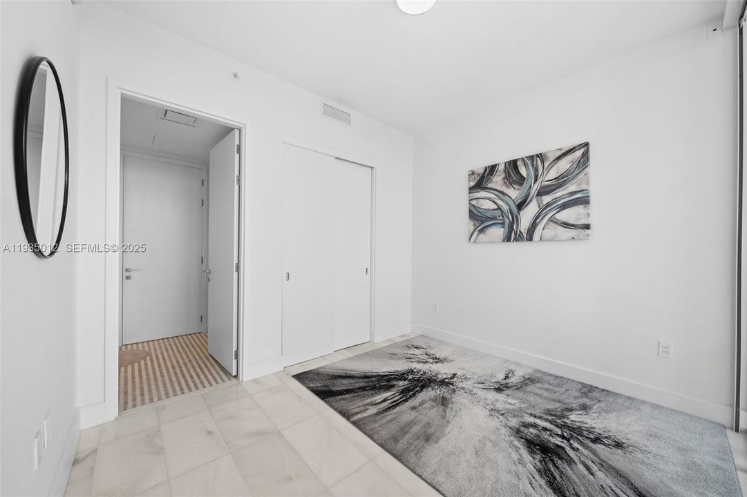 На продажу: $1,299,000 (2 спален, 2 ванн, 1134 Квадратных фут)