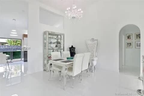 For Rent: $5,700 (3 beds, 2 baths, 2104 Square Feet)