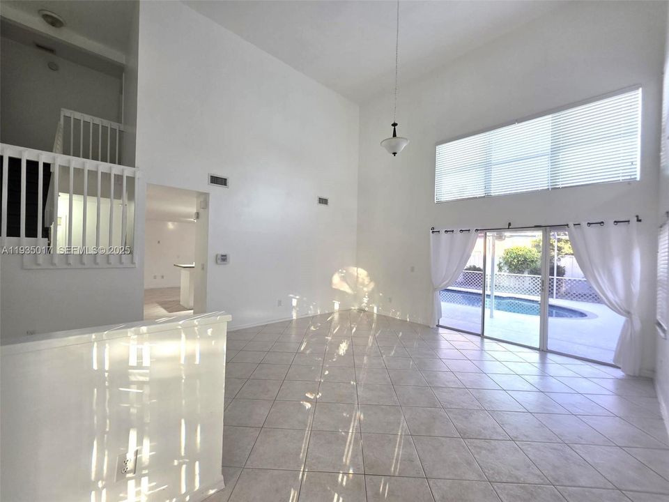 For Rent: $4,200 (3 beds, 2 baths, 1801 Square Feet)