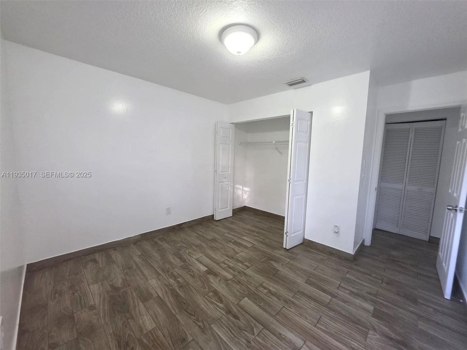 For Rent: $4,200 (3 beds, 2 baths, 1801 Square Feet)