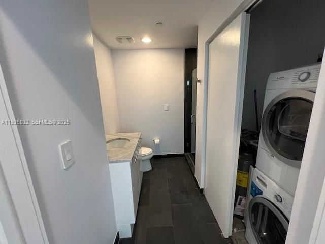 For Rent: $4,500 (1 beds, 2 baths, 929 Square Feet)