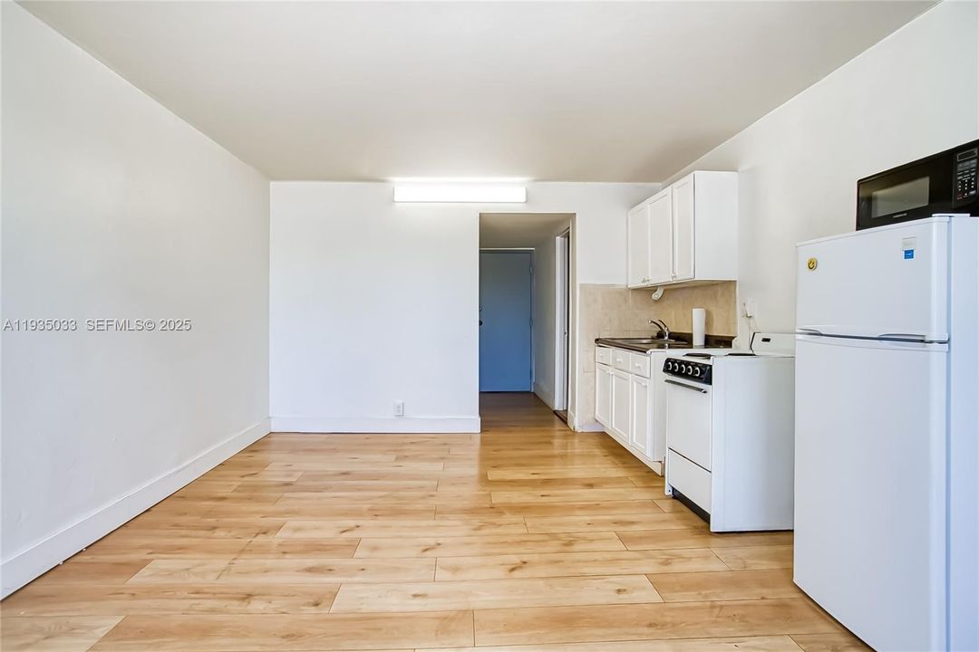 В аренду: $1,550 (0 спален, 1 ванн, 0 Квадратных фут)