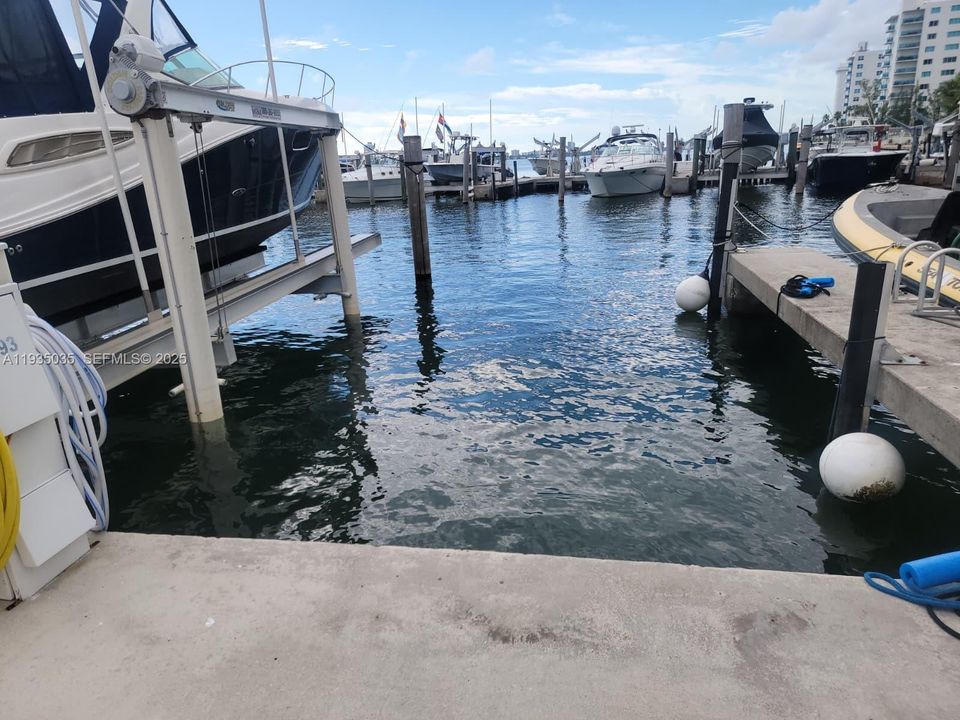 For Sale: $750 (No Data)