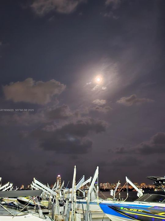 For Sale: $750 (No Data)