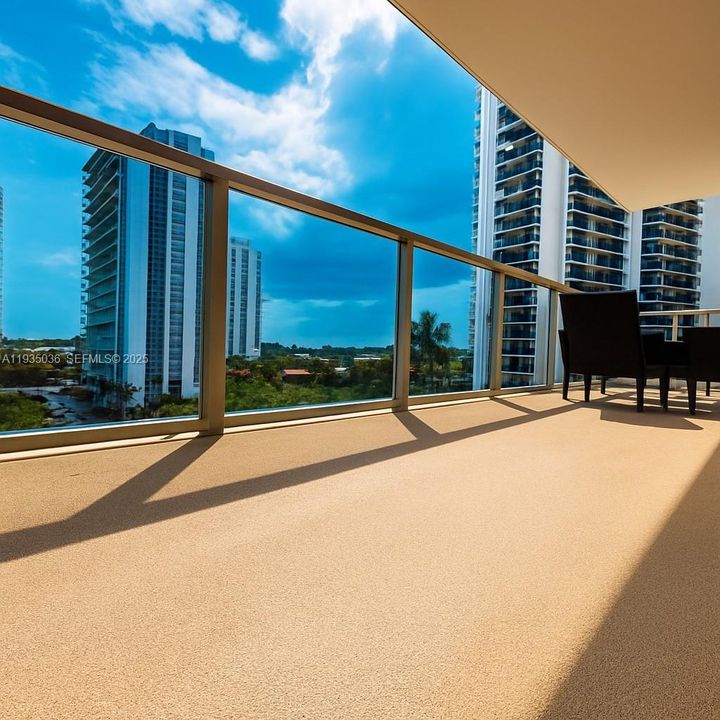 For Sale: $370,000 (2 beds, 2 baths, 1054 Square Feet)