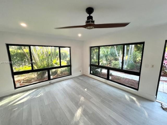 出租: $1,800 (1 贝兹, 1 浴室, 650 平方英尺)