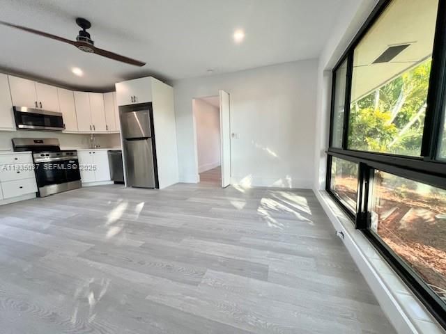 出租: $1,800 (1 贝兹, 1 浴室, 650 平方英尺)