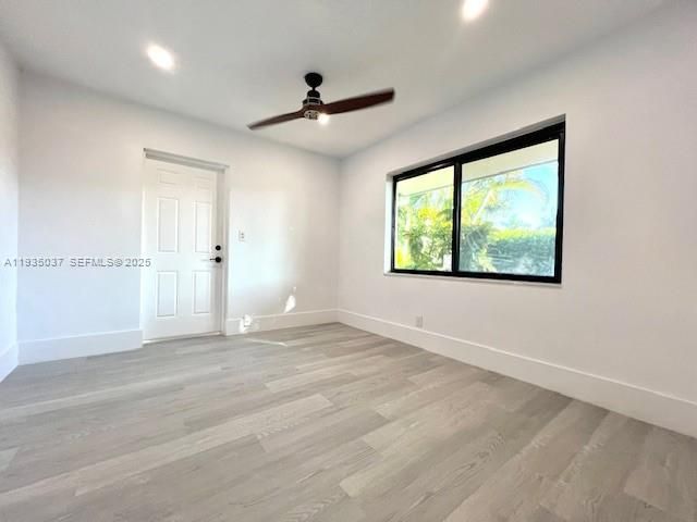 出租: $1,800 (1 贝兹, 1 浴室, 650 平方英尺)