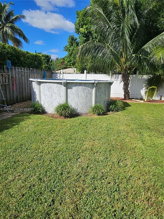 For Rent: $3,850 (4 beds, 2 baths, 1860 Square Feet)