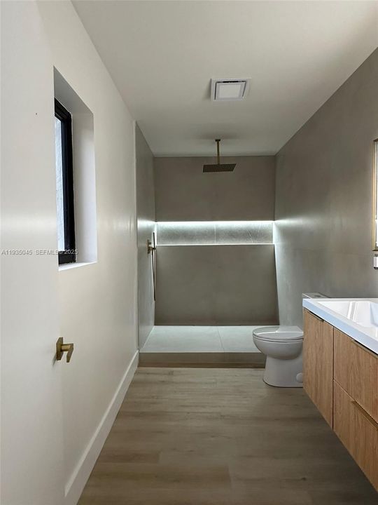 For Sale: $875,000 (4 beds, 3 baths, 1656 Square Feet)