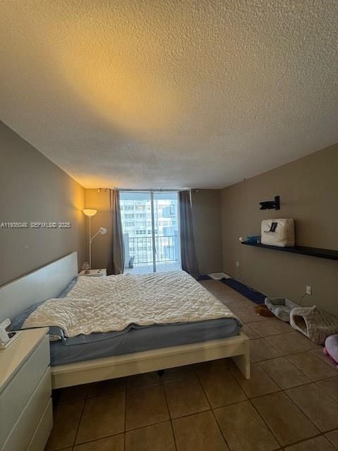 For Rent: $1,700 (1 beds, 1 baths, 775 Square Feet)