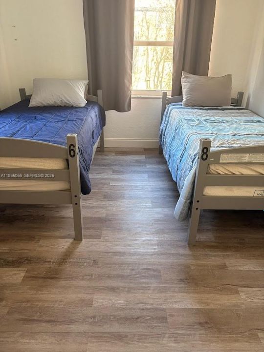 For Sale: $620,000 (3 beds, 3 baths, 1314 Square Feet)