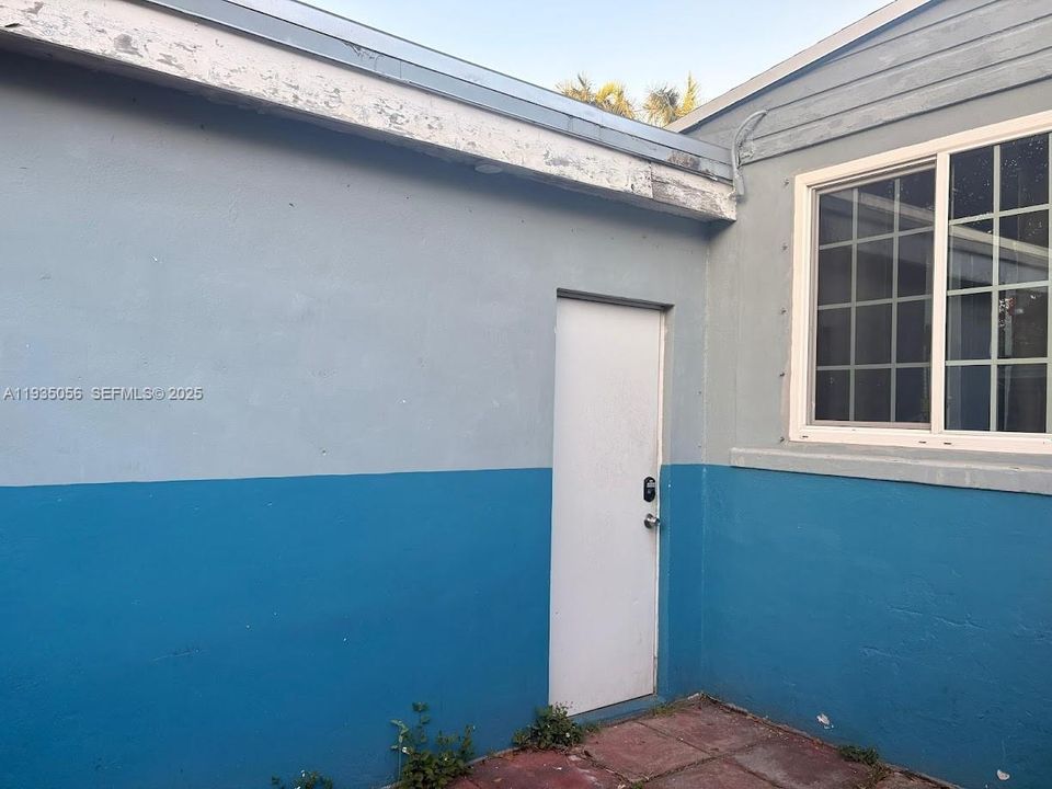 For Sale: $620,000 (3 beds, 3 baths, 1314 Square Feet)